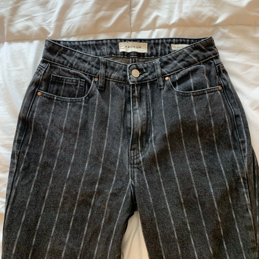 Women’s size 26 Black Striped PacSun Mom Jeans
